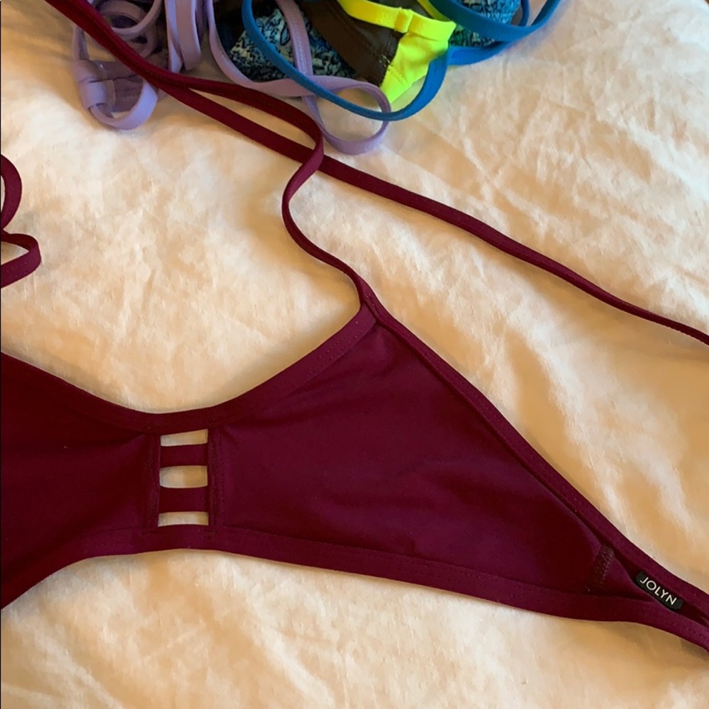JOLYN tomcat top maroon. Super great condition!